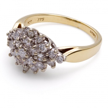 9ct gold diamond 50pts Cluster Ring size K
